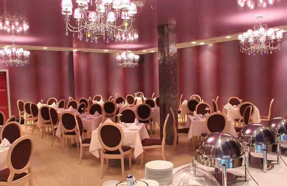 Black Sea Central Odessa Restaurant foto